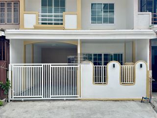 For sale 3 bedrooms townhouse in Thanyaburi, Pathum Thani