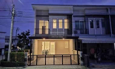 For sale 4 bedrooms townhouse in Bang Yai, Nonthaburi