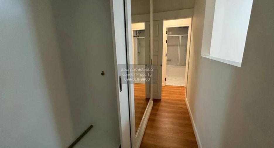 For sale 2 bedrooms condo in Din Daeng, Bangkok