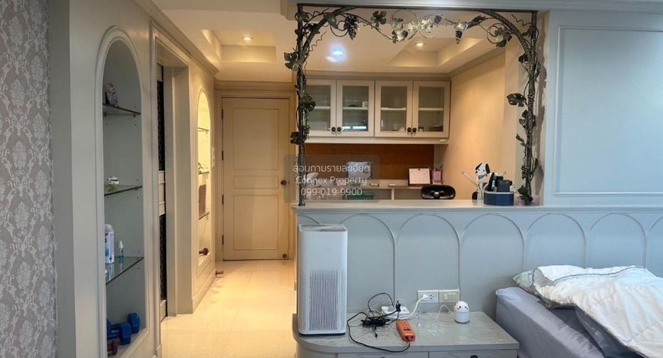 À vendre 2 chambres condo à Yan Nawa, Bangkok