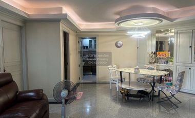 À vendre 2 chambres condo à Yan Nawa, Bangkok
