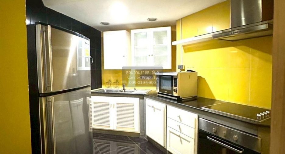 For sale 3 bedrooms condo in Yan Nawa, Bangkok