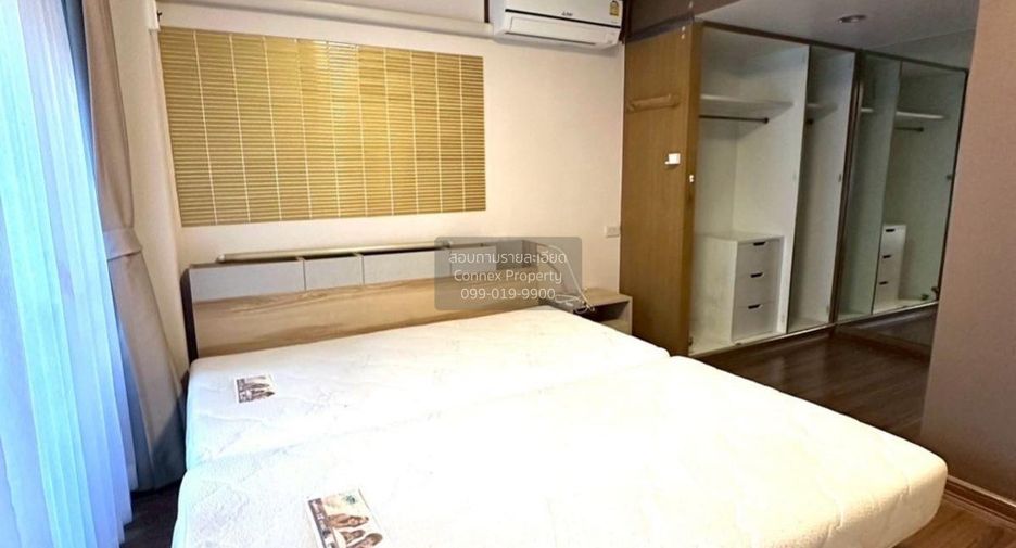 For sale 3 bedrooms condo in Yan Nawa, Bangkok