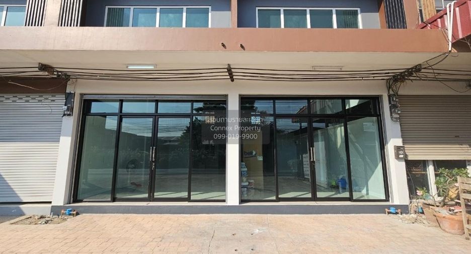 For sale 4 bedrooms retail Space in Bang Bua Thong, Nonthaburi