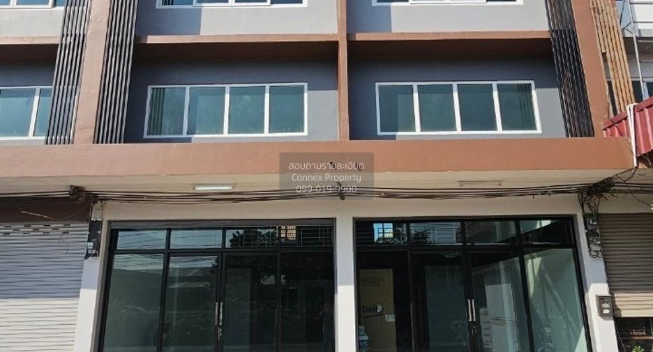 For sale 4 bedrooms retail Space in Bang Bua Thong, Nonthaburi