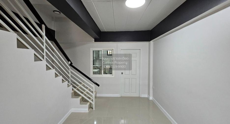 For sale 4 bedrooms retail Space in Bang Bua Thong, Nonthaburi
