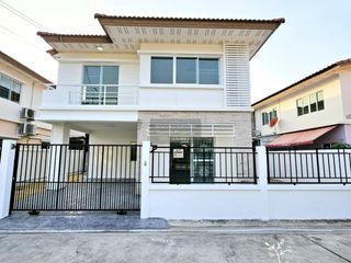 Продажа 3 спальни дом в Тхунг Кхру, Бангкок
