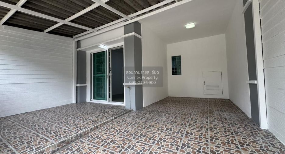 Reihenhaus zum Kauf mit 3 Zimmer in Bang Khun Thian, Bangkok