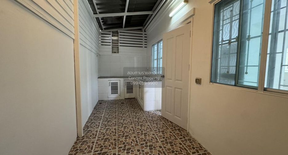 Reihenhaus zum Kauf mit 3 Zimmer in Bang Khun Thian, Bangkok