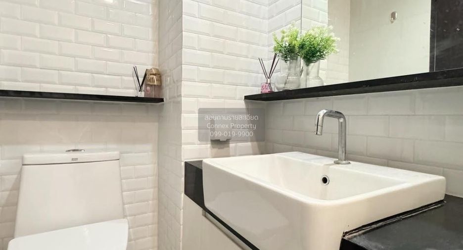 À vendre 1 chambre condo à Pathum Wan, Bangkok