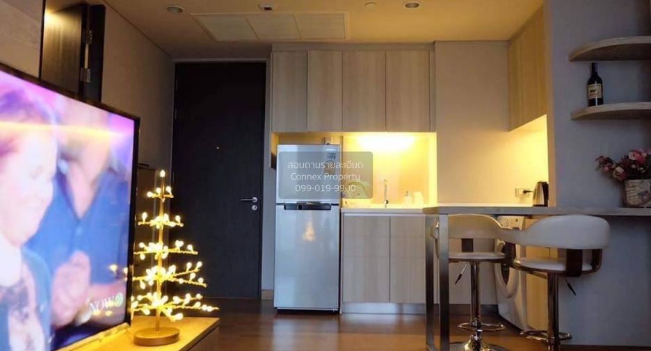 For sale 1 bed condo in Khlong Toei, Bangkok