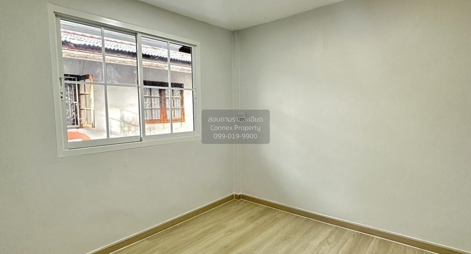 For sale 3 bedrooms townhouse in Mueang Nonthaburi, Nonthaburi