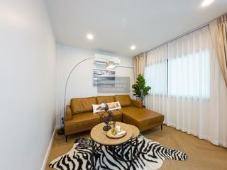 For sale 3 bedrooms house in Bang Kapi, Bangkok
