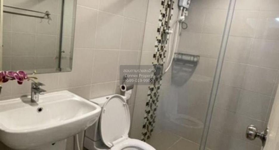 For sale 2 bedrooms condo in Huai Khwang, Bangkok