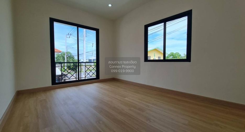 Casa adosada en venta de 3 habitaciones en Bang Yai, Nonthaburi