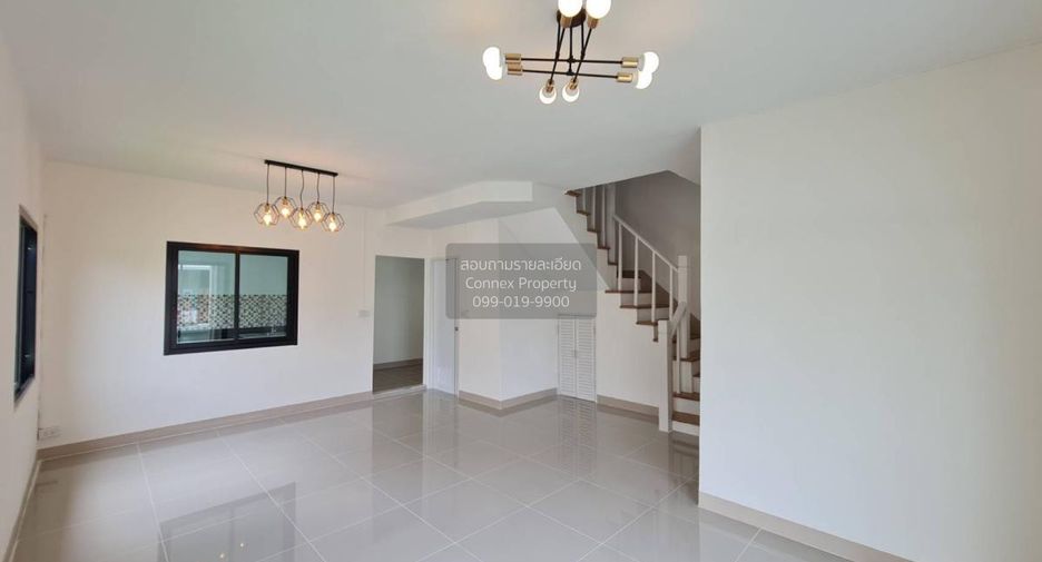 Casa adosada en venta de 3 habitaciones en Bang Yai, Nonthaburi