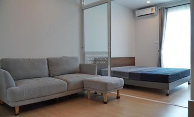Condo en venta de 1 habitaciones en Yan Nawa, Bangkok
