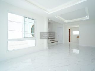 For sale 3 ベッドルーム townhouse in Bang Kruai, Nonthaburi