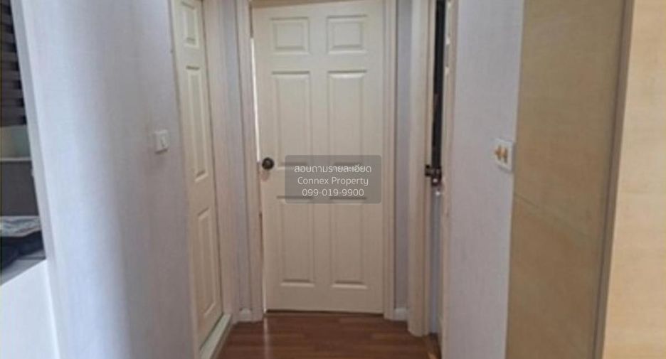 For sale 2 bedrooms condo in Yan Nawa, Bangkok