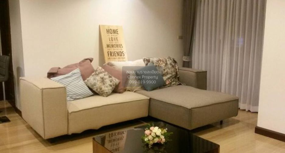 For sale 3 bedrooms condo in Watthana, Bangkok