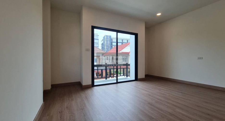 Casa en venta de 3 habitaciones en Lak Si, Bangkok