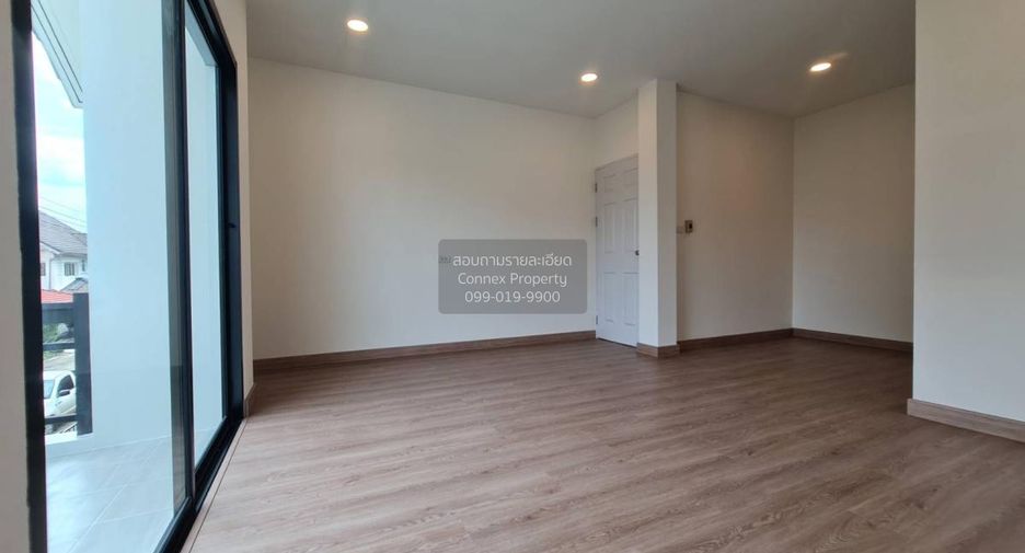 Casa en venta de 3 habitaciones en Lak Si, Bangkok