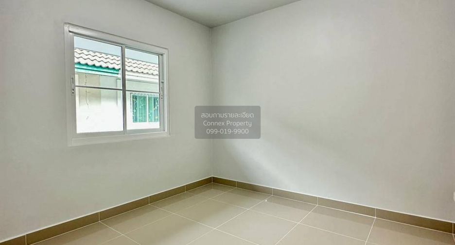 Casa adosada en venta de 3 habitaciones en Bang Yai, Nonthaburi