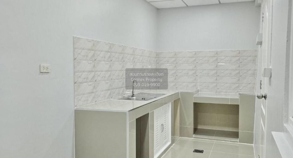 For sale 3 bedrooms townhouse in Bang Bua Thong, Nonthaburi