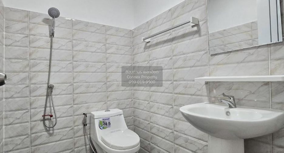 For sale 3 bedrooms townhouse in Bang Bua Thong, Nonthaburi