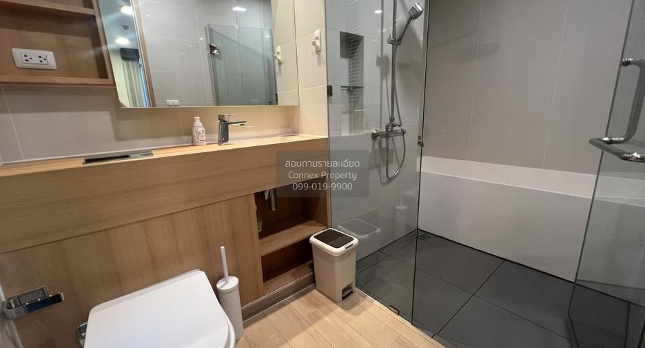 For sale 3 bedrooms condo in Bang Rak, Bangkok