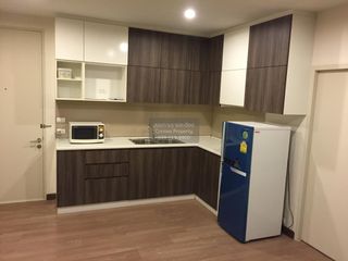 Condo en venta de 2 habitaciones en Bang Kapi, Bangkok