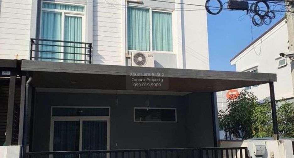 出售 3 卧室 联排别墅 在 Bang Phli, Samut Prakan