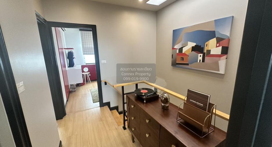 À vendre 4 chambres maison de ville à Bang Kruai, Nonthaburi