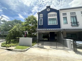 Reihenhaus zum Kauf mit 4 Zimmer in Bang Kruai, Nonthaburi