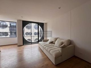 Casa adosada en venta de 3 habitaciones en Bang Kapi, Bangkok