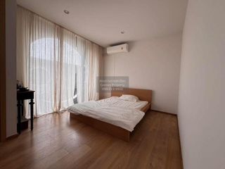 Casa adosada en venta de 3 habitaciones en Bang Kapi, Bangkok