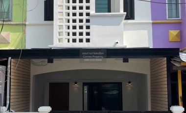 For sale 2 bedrooms townhouse in Khlong Sam Wa, Bangkok