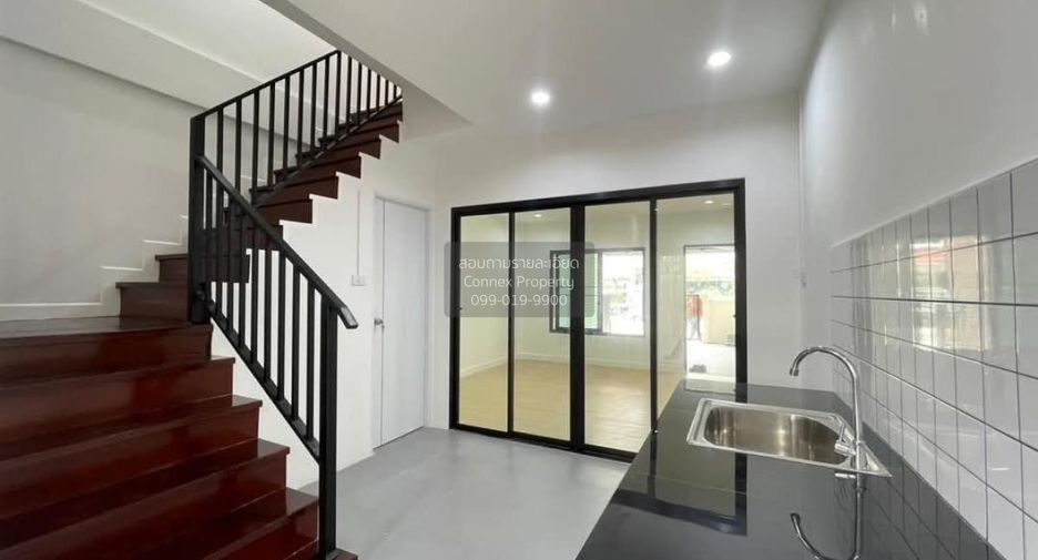 For sale 2 bedrooms townhouse in Khlong Sam Wa, Bangkok