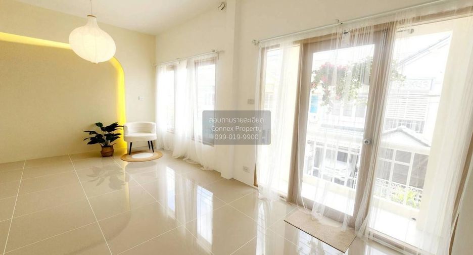 For sale 3 bedrooms townhouse in Lam Luk Ka, Pathum Thani