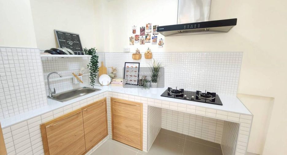 For sale 3 bedrooms townhouse in Lam Luk Ka, Pathum Thani