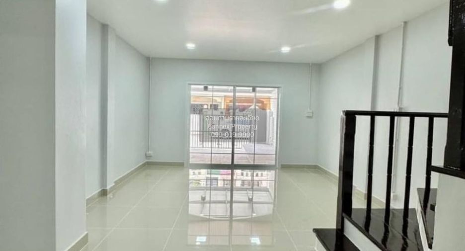 Продажа 3 спальни таунхаус в Mueang Nonthaburi, Нонтабури