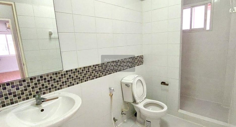 Продажа 3 спальни дом в Lam Luk Ka, Патумтани