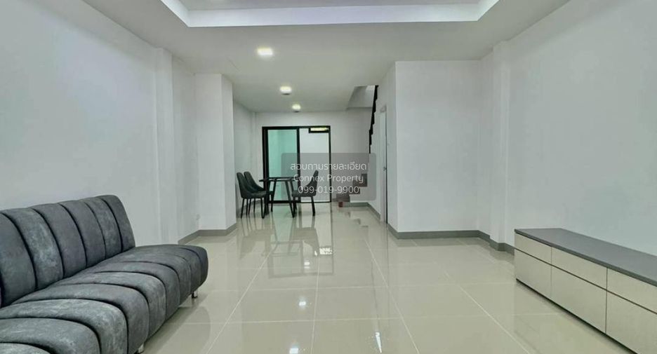 For sale 2 bedrooms townhouse in Pak Kret, Nonthaburi