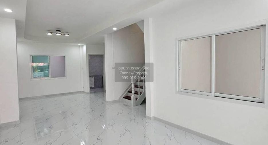 For sale 3 bedrooms townhouse in Bang Bua Thong, Nonthaburi