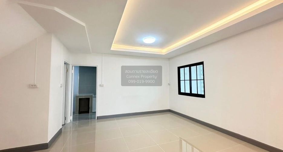 Casa adosada en venta de 3 habitaciones en Bang Yai, Nonthaburi
