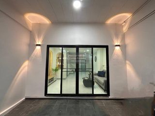 出售 5 卧室 联排别墅 在 Nong Khaem, 曼谷