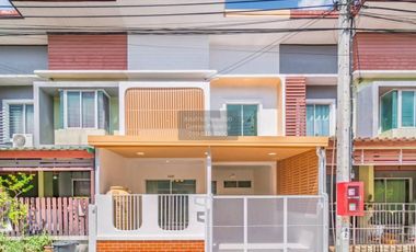 For sale 4 bedrooms townhouse in Bang Bua Thong, Nonthaburi