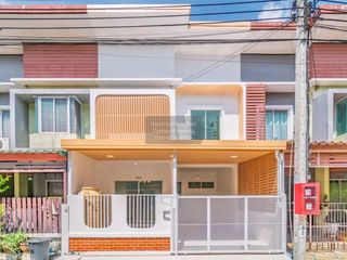 For sale 4 bedrooms townhouse in Bang Bua Thong, Nonthaburi