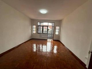 Reihenhaus zum Kauf mit 3 Zimmer in Suan Luang, Bangkok