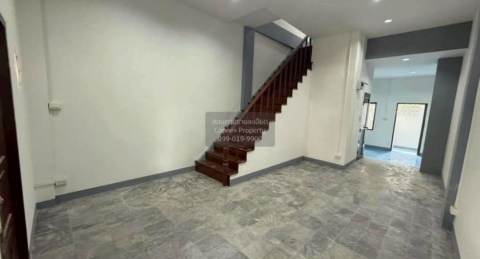 Reihenhaus zum Kauf mit 3 Zimmer in Suan Luang, Bangkok